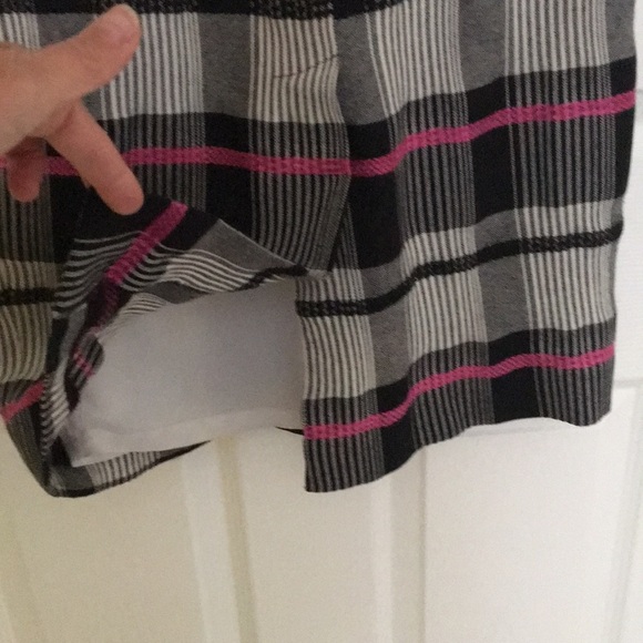 Plaid skirt - Picture 3 of 7